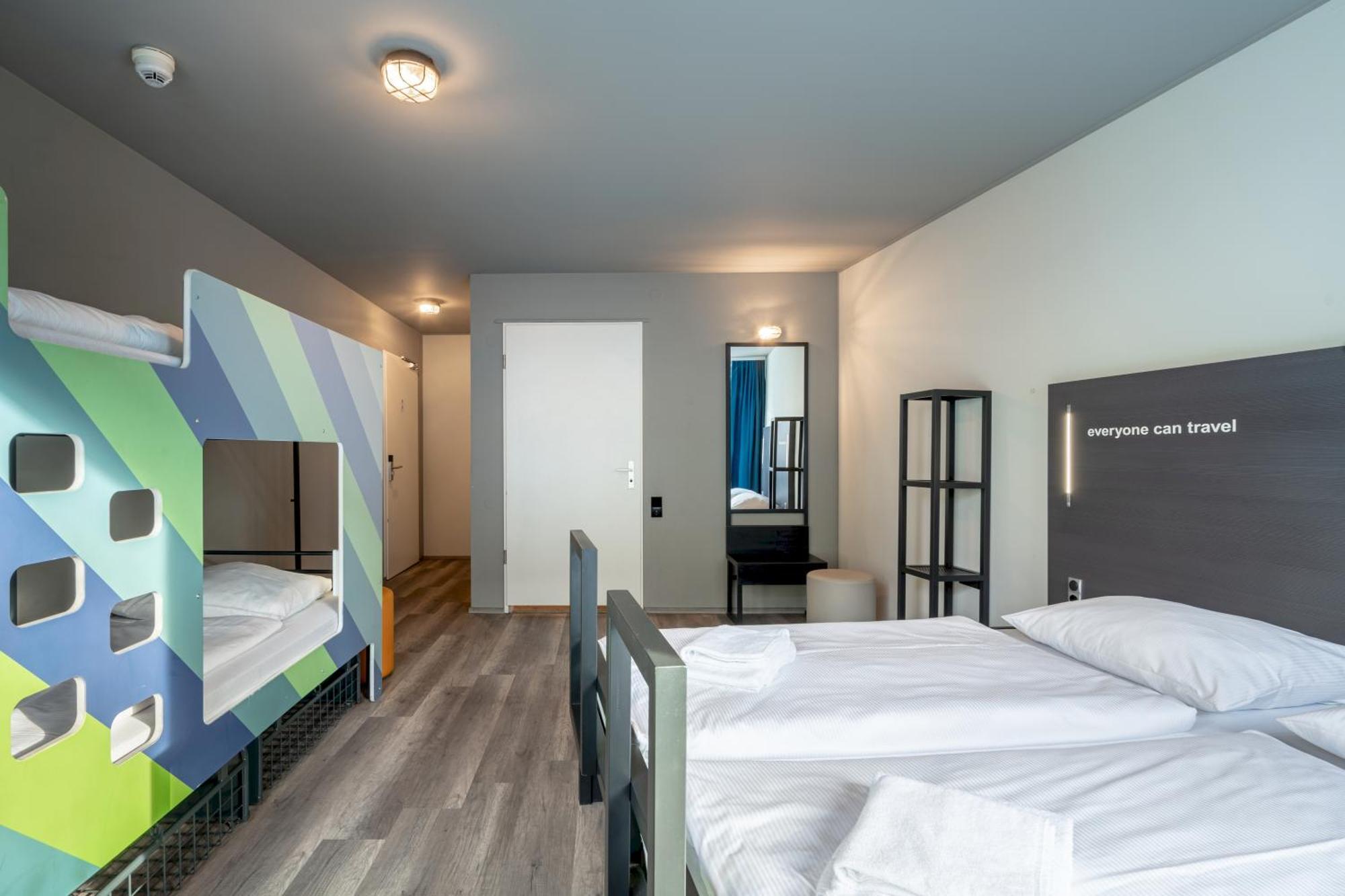 A&O Berlin Friedrichshain Δωμάτιο φωτογραφία